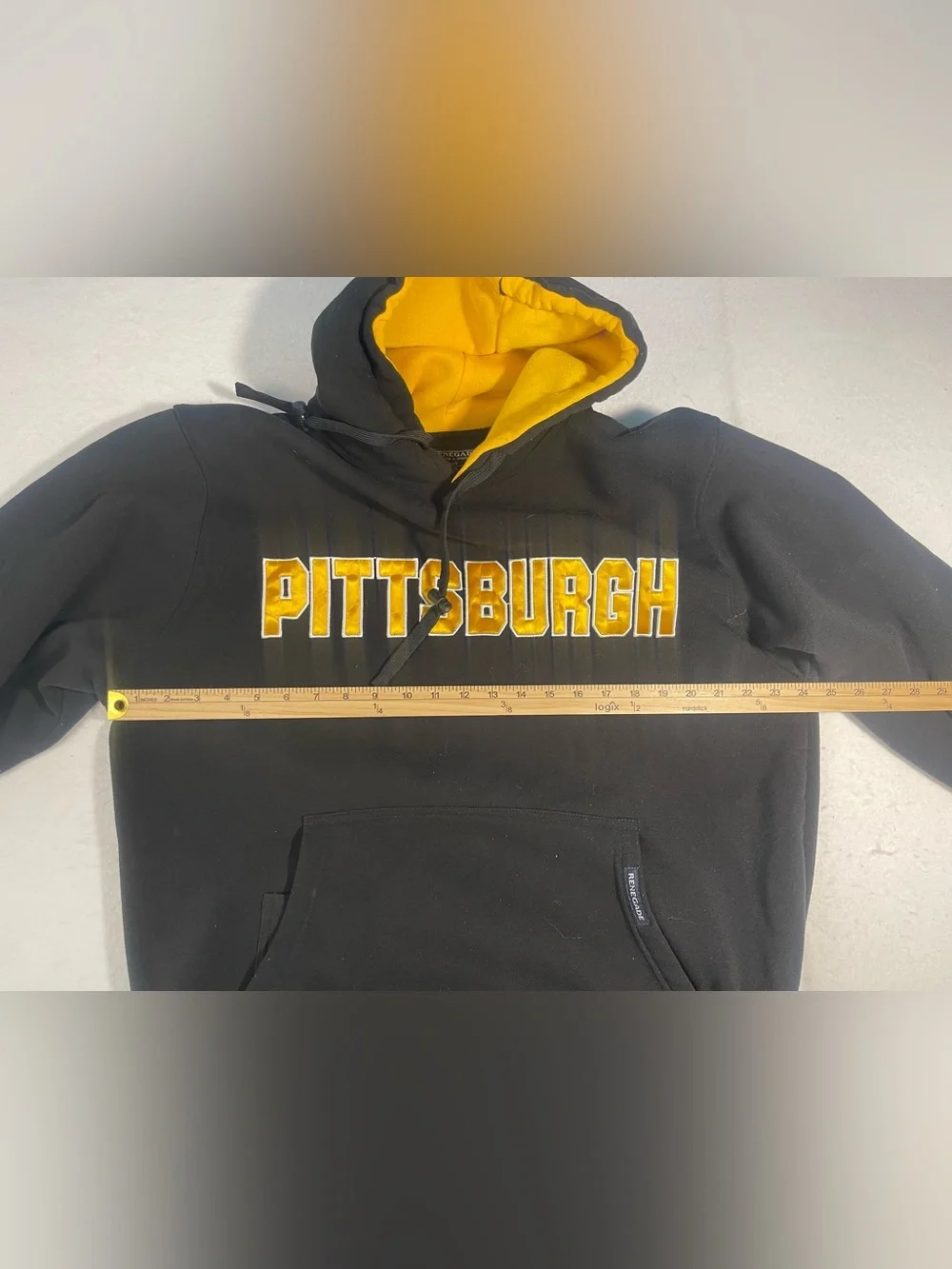 Pittsburgh Black & Gold Embroidered Hoodie Sweatshirt Size Large Renegade Unisex